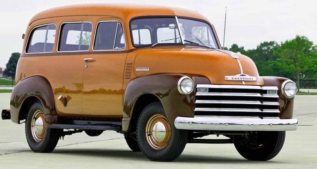 Chevrolet Suburban Carryall