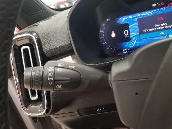 Miniatura Volvo XC40