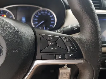 Miniatura Nissan Micra