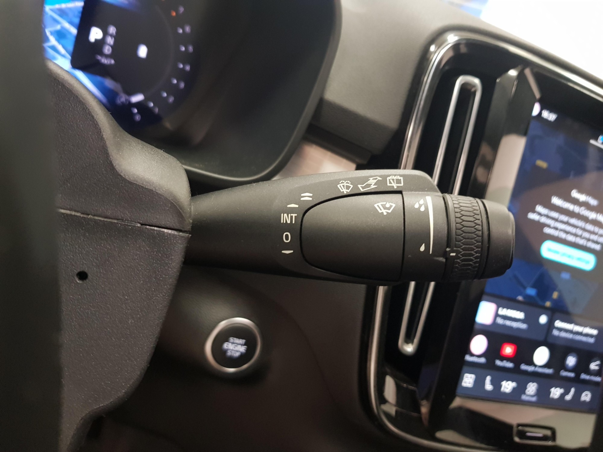 Volvo XC40  de segunda Mano en Málaga