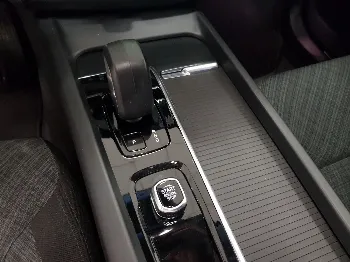 Miniatura Volvo XC60