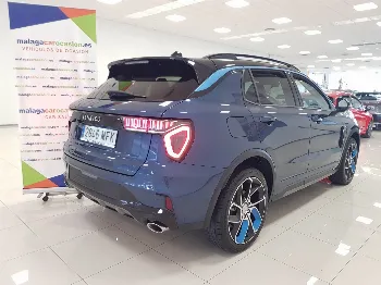 Miniatura Lynk & Co 01