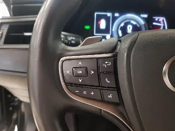 Thumbnail Lexus ES