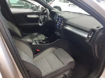 Miniatura Volvo XC40