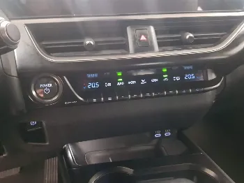Miniatura Lexus UX