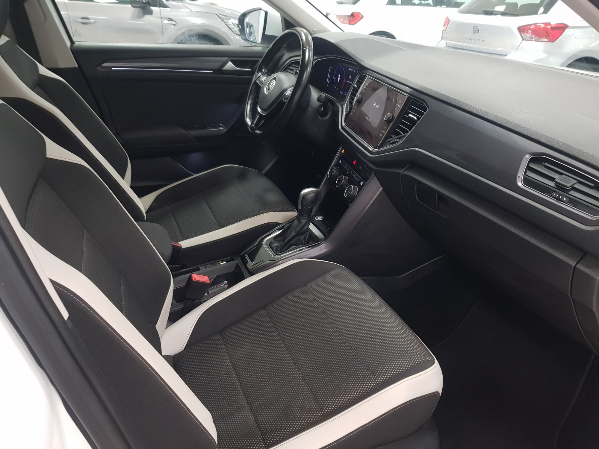 Volkswagen T-Roc  de segunda Mano en Málaga