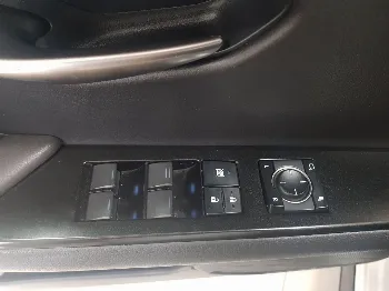Miniatura Lexus UX