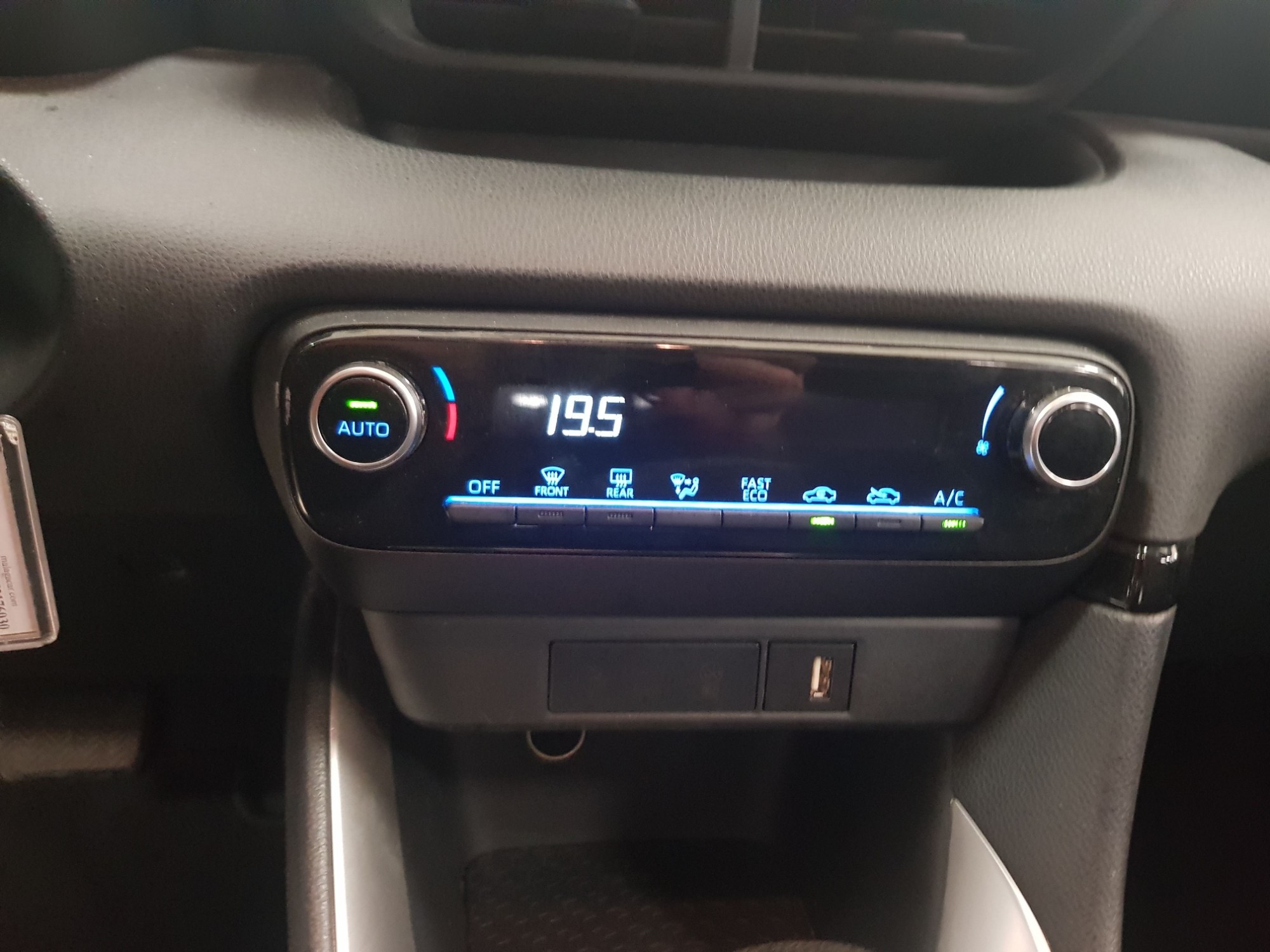 Toyota Yaris  used car in Malaga