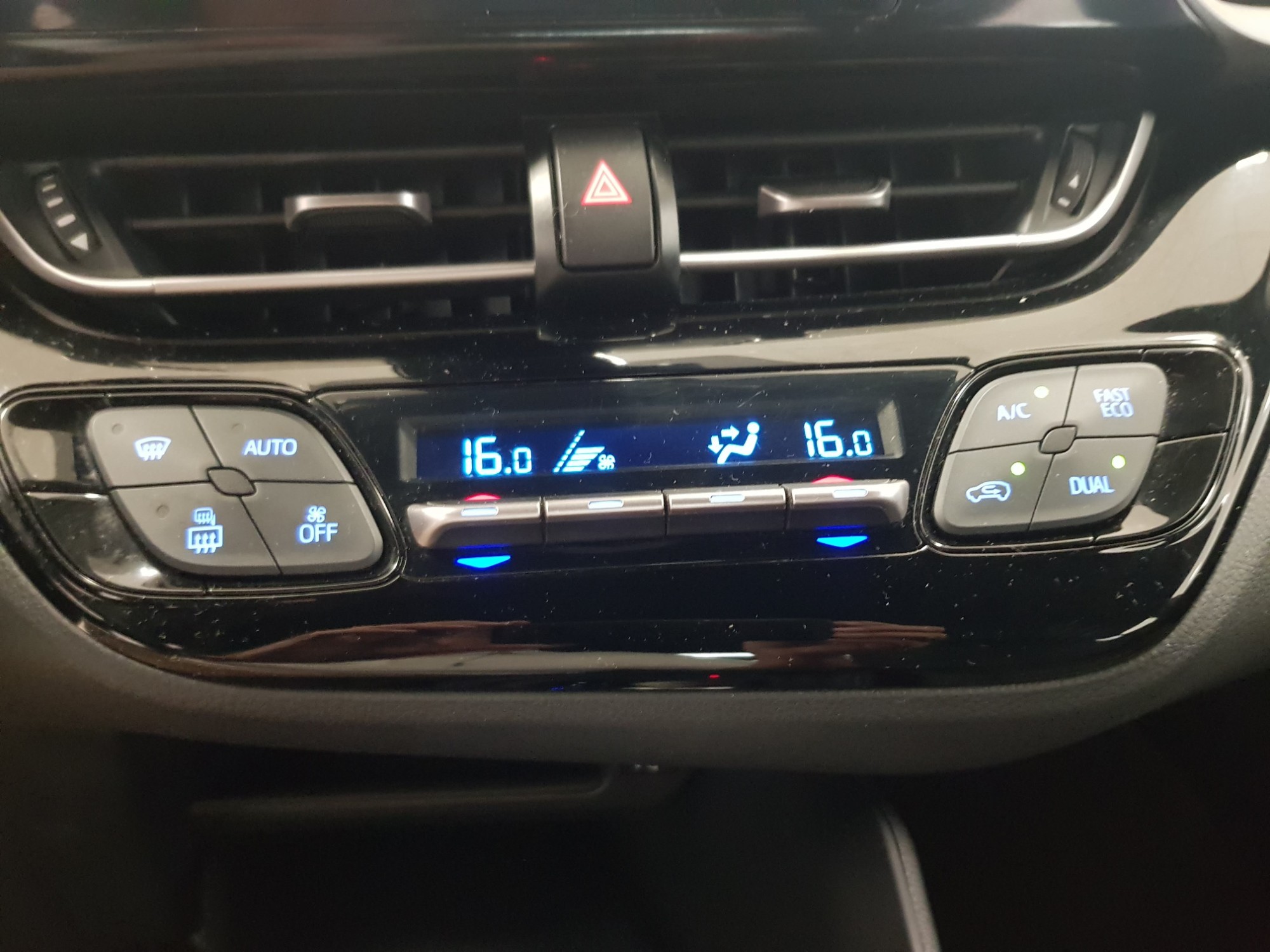 Toyota C-HR  de segunda Mano en Málaga