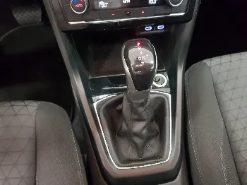 Thumbnail Volkswagen T-Cross