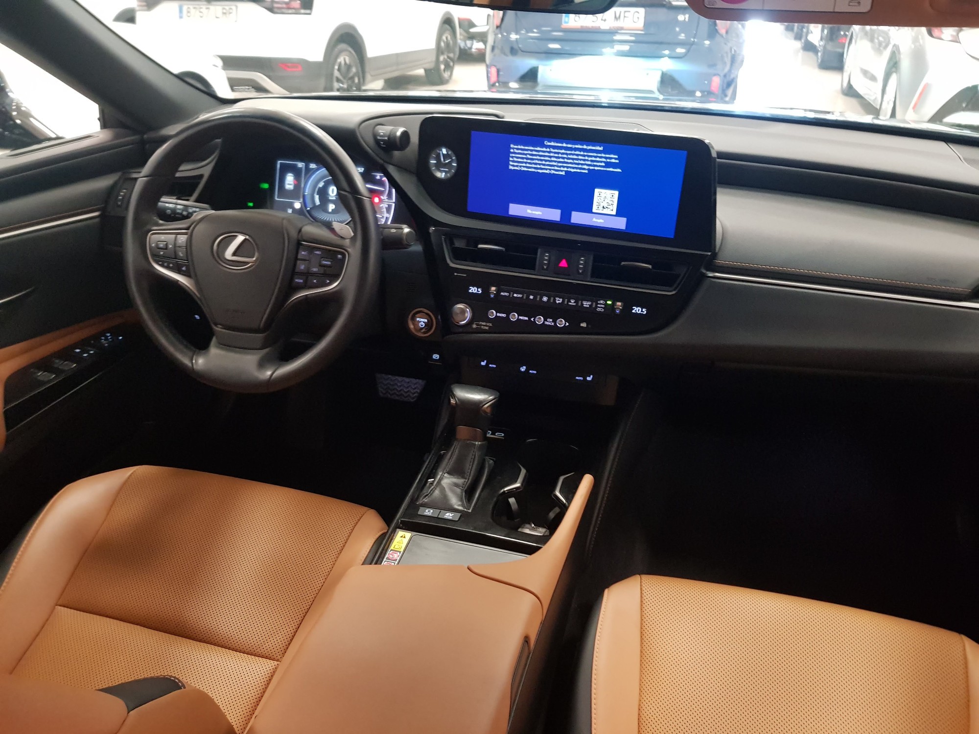 Lexus ES  used car in Malaga