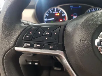 Miniatura Nissan Micra
