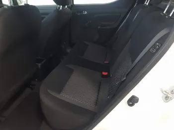 Miniatura Nissan Micra