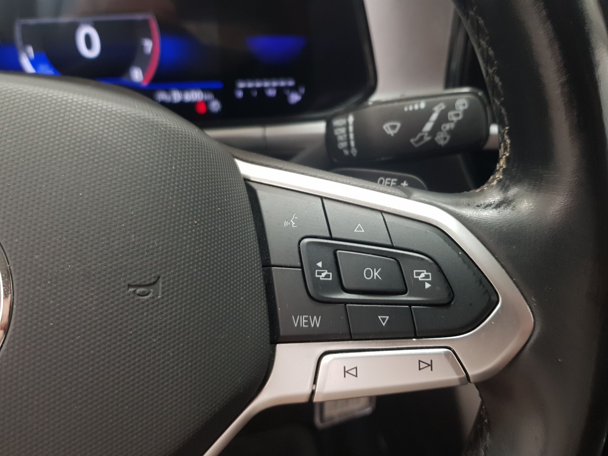 Volkswagen T-Roc  used car in Malaga