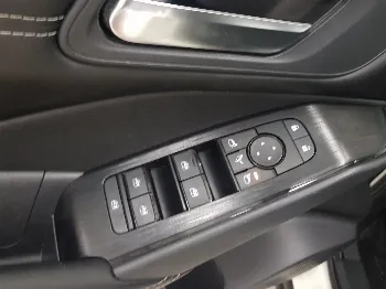 Miniatura Nissan QASHQAI