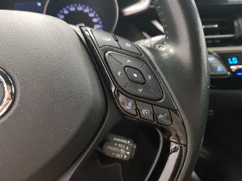 Miniatura Toyota C-HR