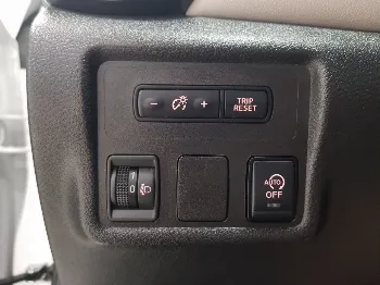 Miniatura Nissan Micra