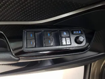 Miniatura Toyota C-HR
