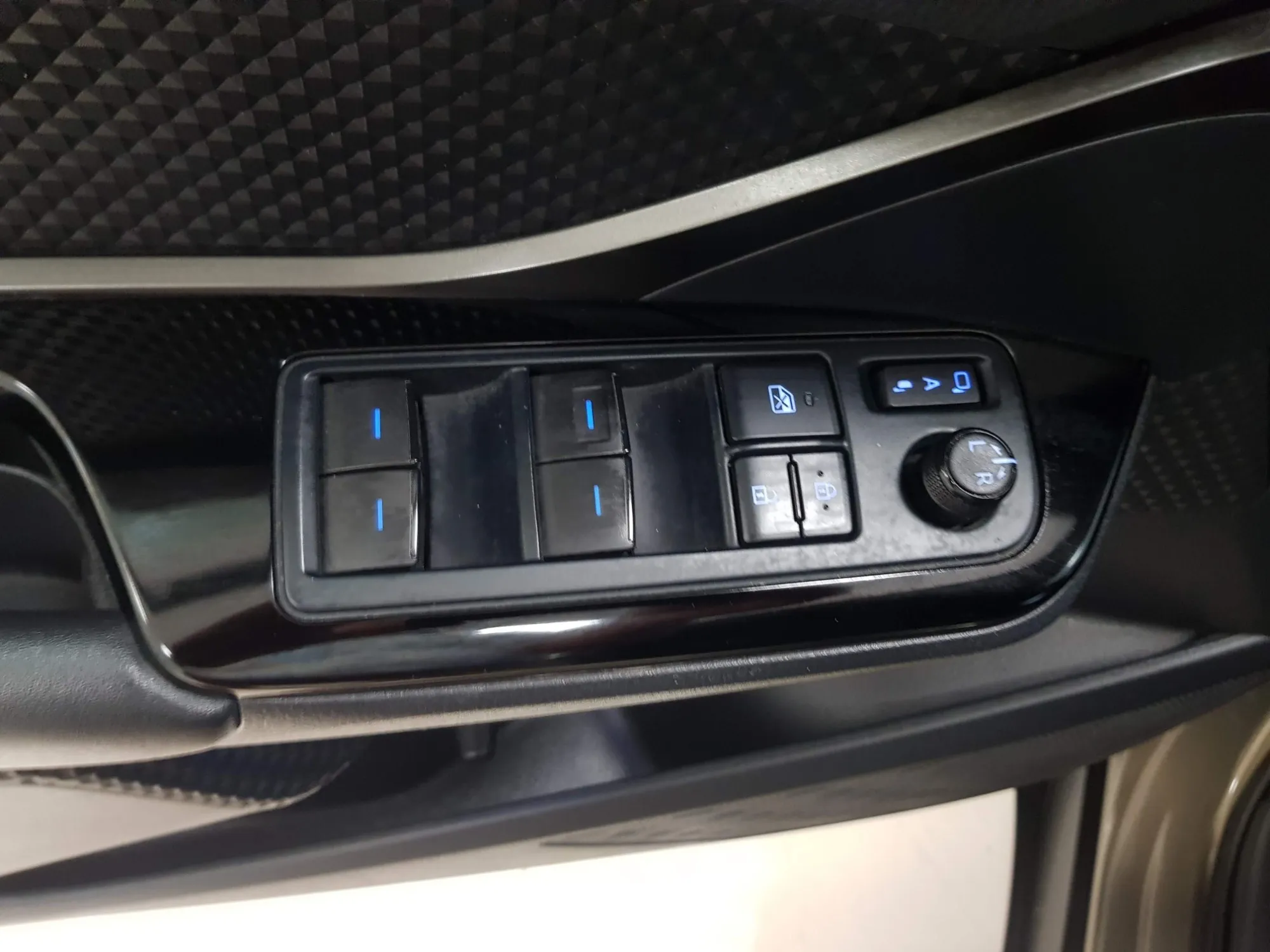 Toyota C-HR  de segunda Mano en Málaga