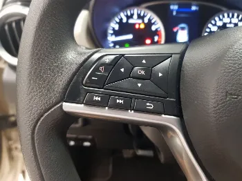 Miniatura Nissan Micra