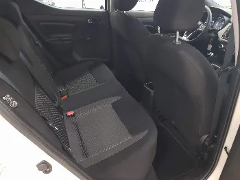 Miniatura Nissan Micra