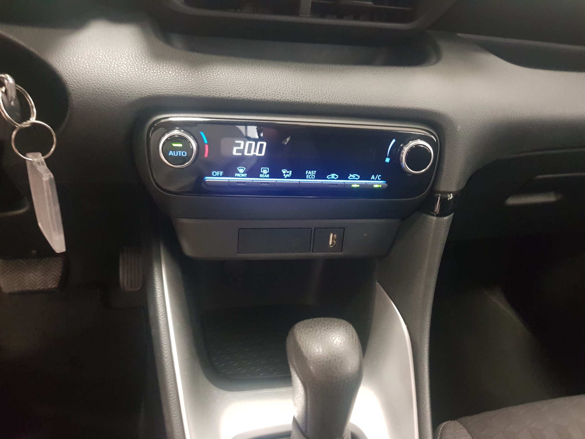 Toyota Yaris  used car in Malaga