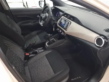 Miniatura Nissan Micra