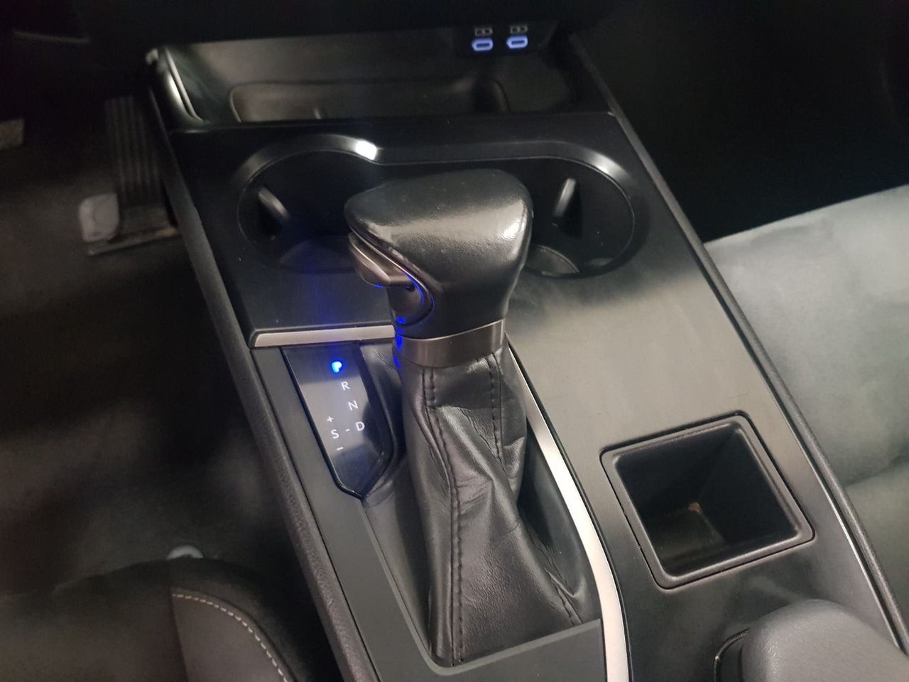 Lexus UX  de segunda Mano en Málaga