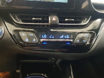 Miniatura Toyota C-HR