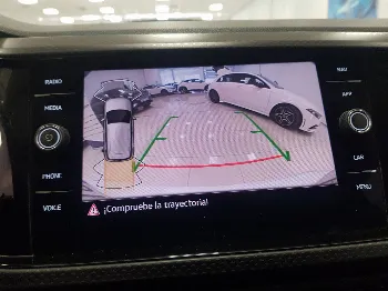 Thumbnail Volkswagen T-Cross