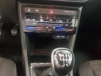 Miniatura Volkswagen T-Cross