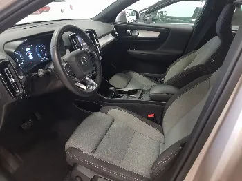 Miniatura Volvo XC40