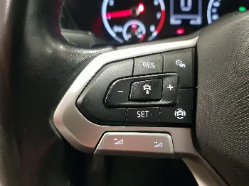 Miniatura Volkswagen T-Cross