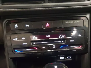 Miniatura Volkswagen T-Cross