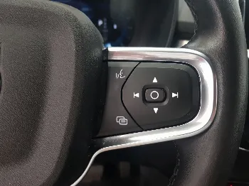 Miniatura Volvo XC40