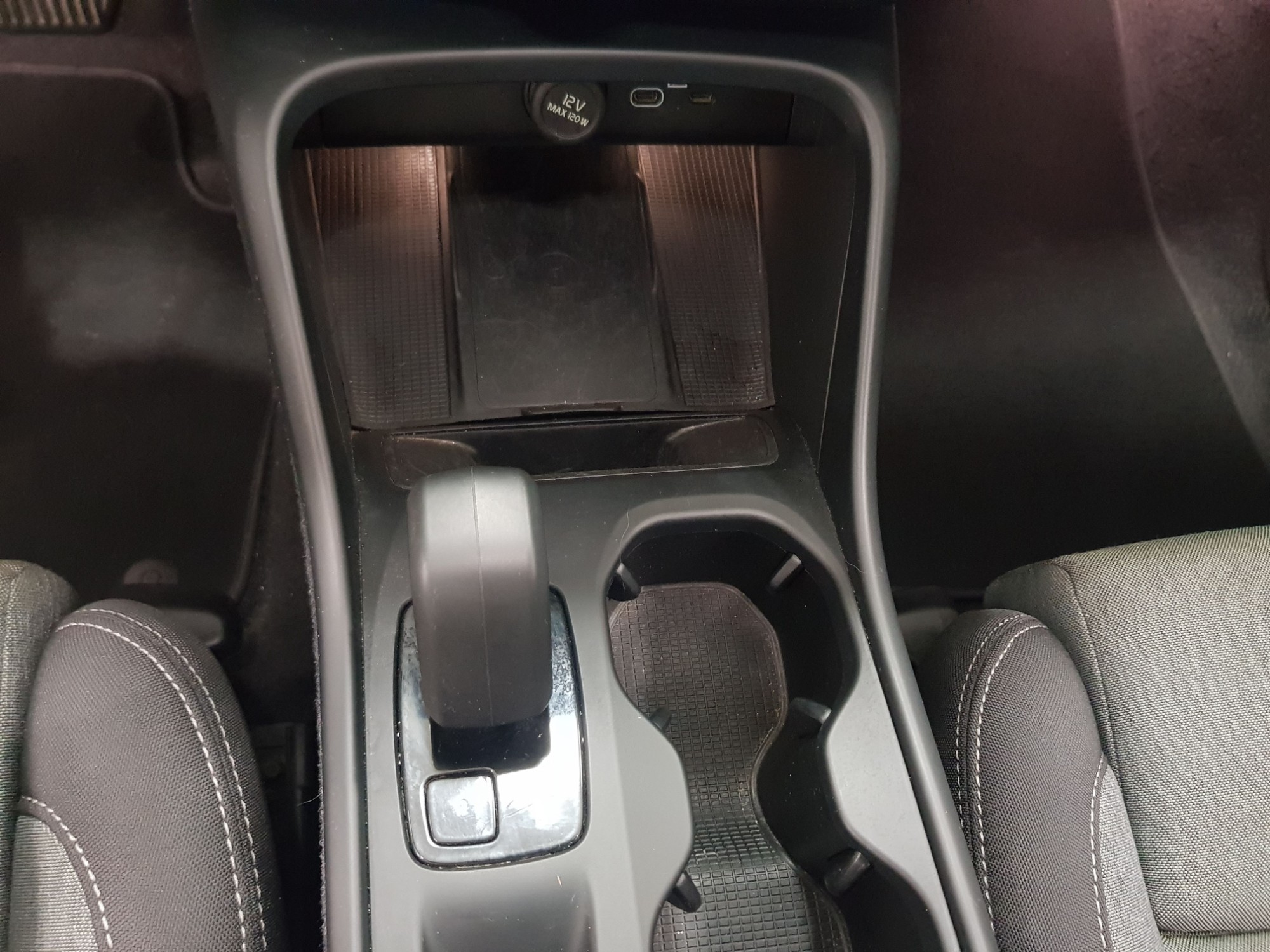 Volvo XC40  de segunda Mano en Málaga
