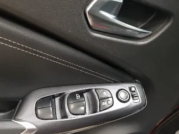 Miniatura Nissan JUKE