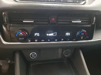 Miniatura Nissan QASHQAI
