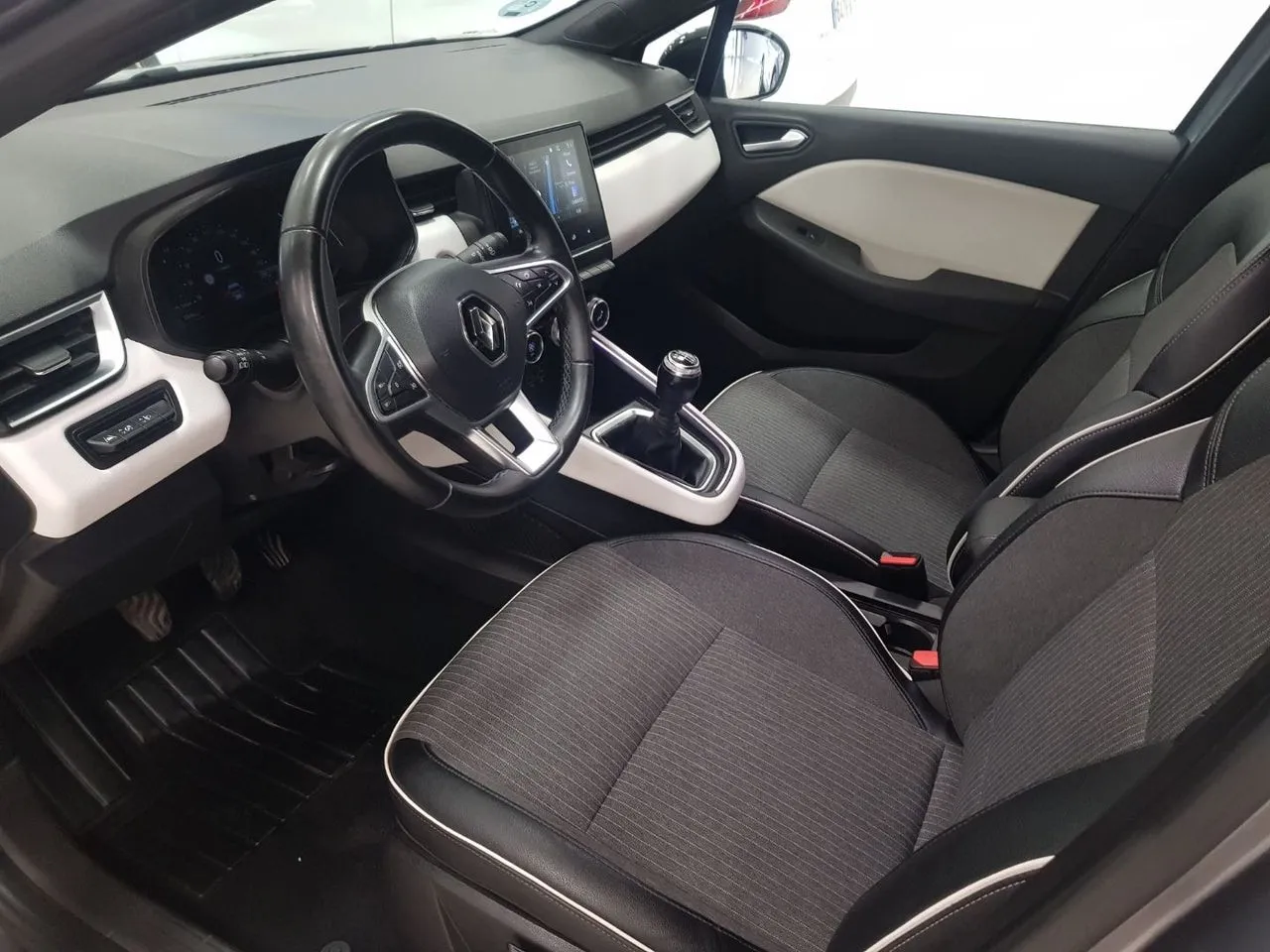 Renault Clio  de segunda Mano en Málaga