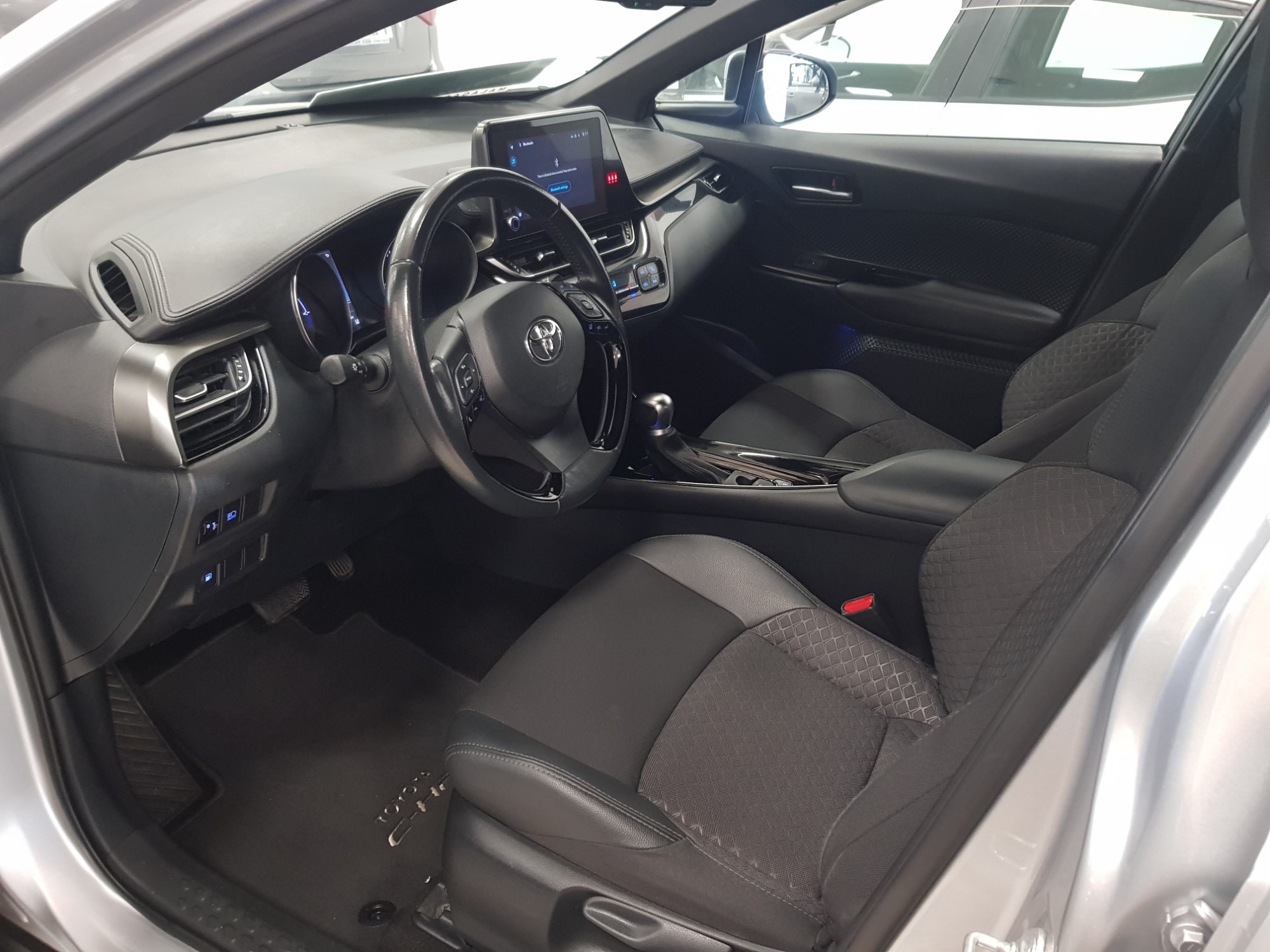 Toyota C-HR  de segunda Mano en Málaga