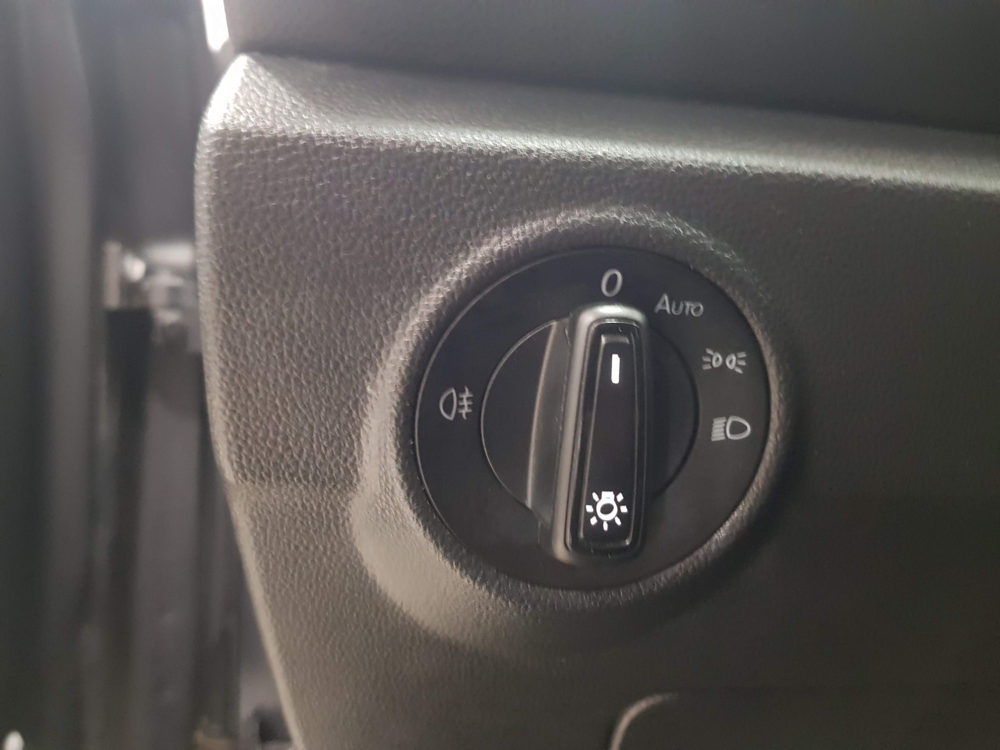 Volkswagen T-Roc  used car in Malaga