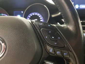 Miniatura Toyota C-HR