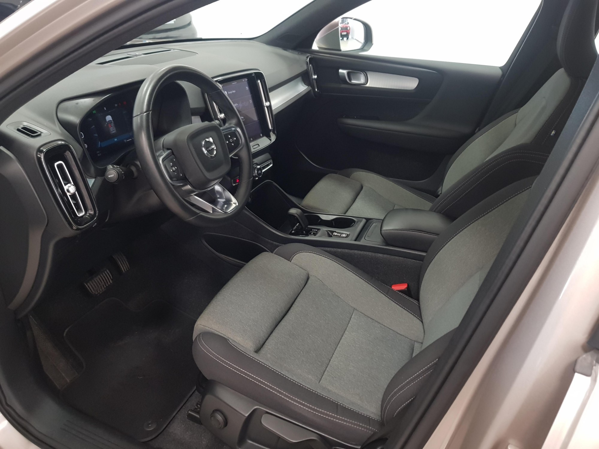 Volvo XC40  de segunda Mano en Málaga