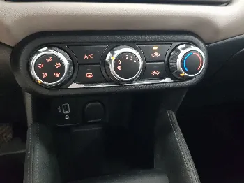 Thumbnail Nissan Micra