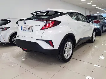 Miniatura Toyota C-HR