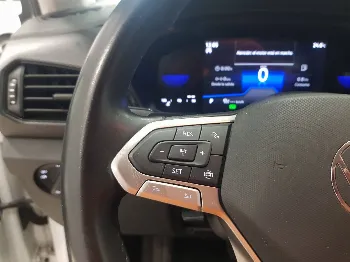 Thumbnail Volkswagen T-Cross