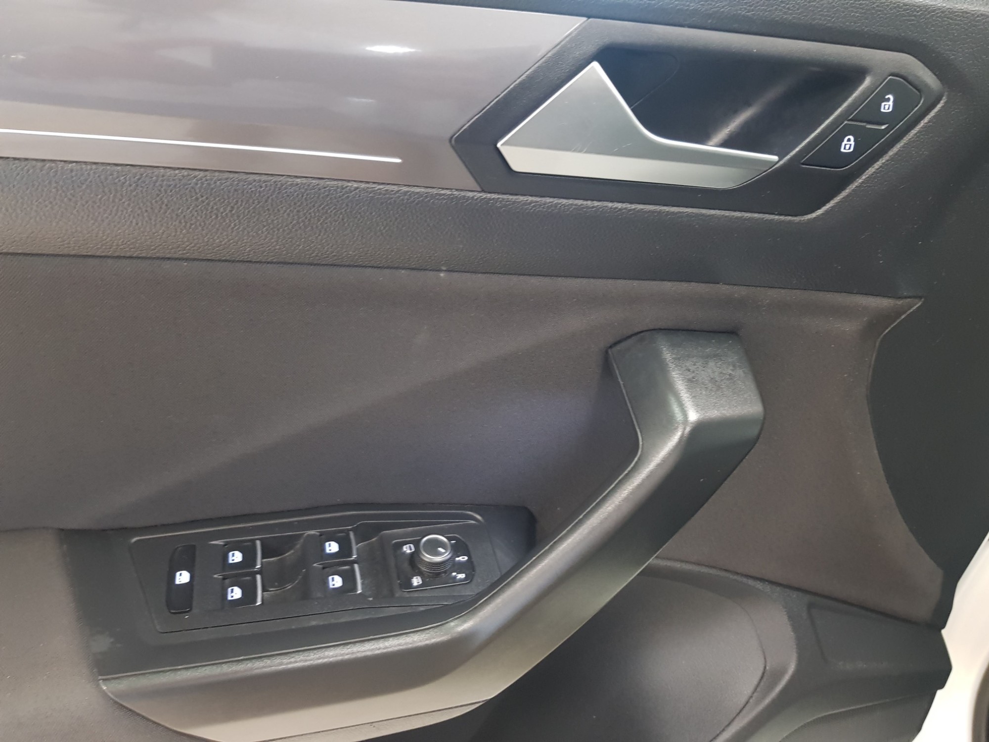 Volkswagen T-Roc  de segunda Mano en Málaga
