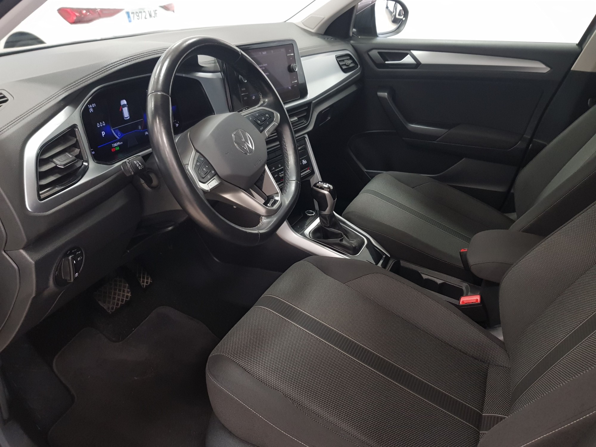 Volkswagen T-Roc  used car in Malaga