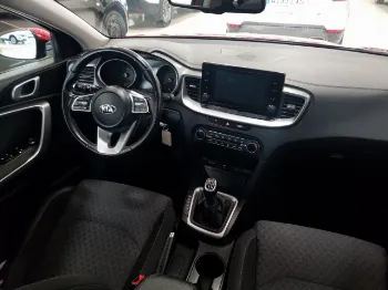 Miniatura Kia ceed