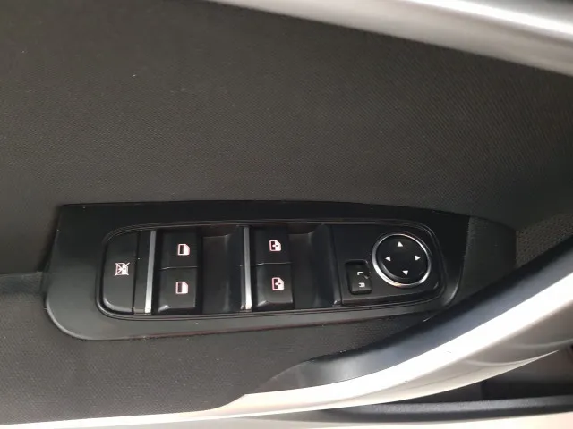 Kia XCEED  used car in Malaga